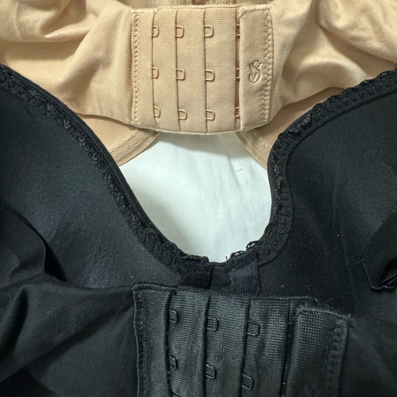 Victoria Secret Body By Victoria Lined Perfect Coverage - Picture 5 of 6